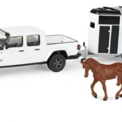 ERTL 1:32 Jeep Gladiator Rubicon With Horse Trailer